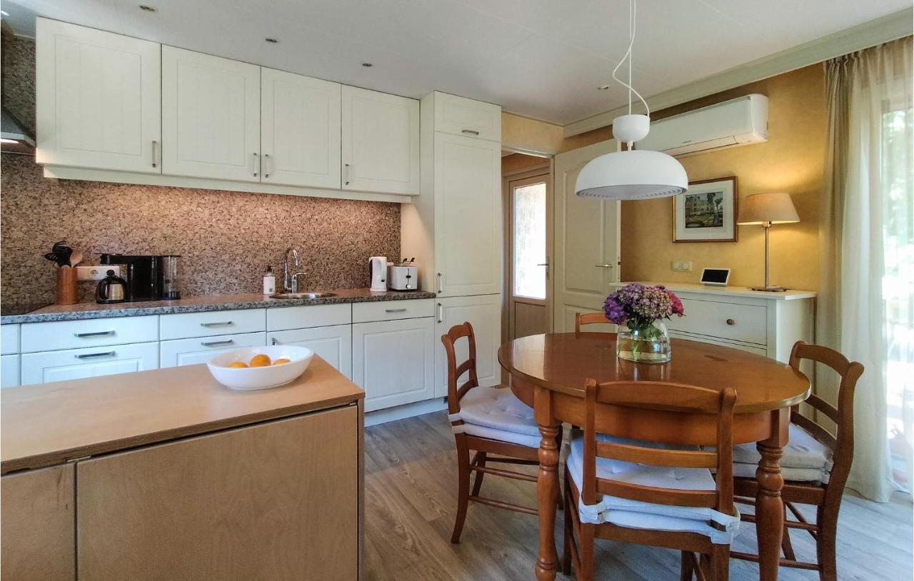 Cozy Home In Vorden With Kitchen Exteriér fotografie
